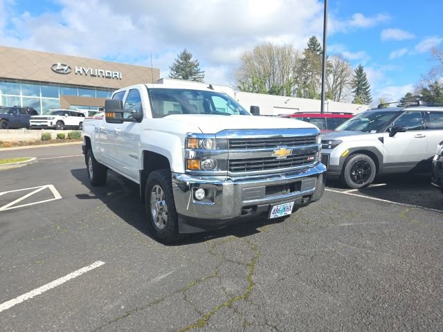 Used 2015 Chevrolet Silverado 2500 LT w/ LT Convenience Package image 2