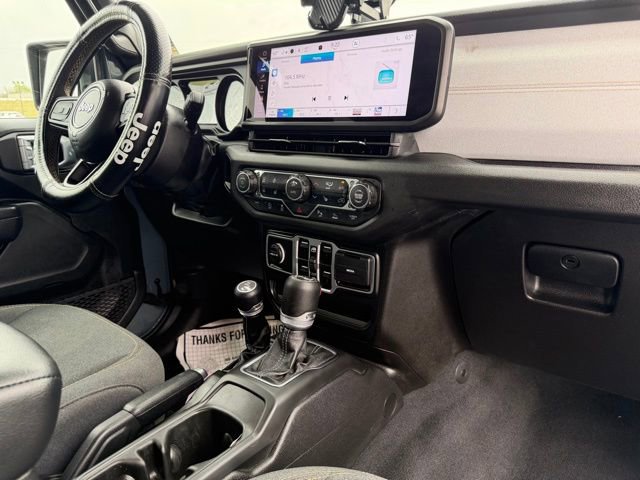 Used 2024 Jeep Wrangler Sport S image 10