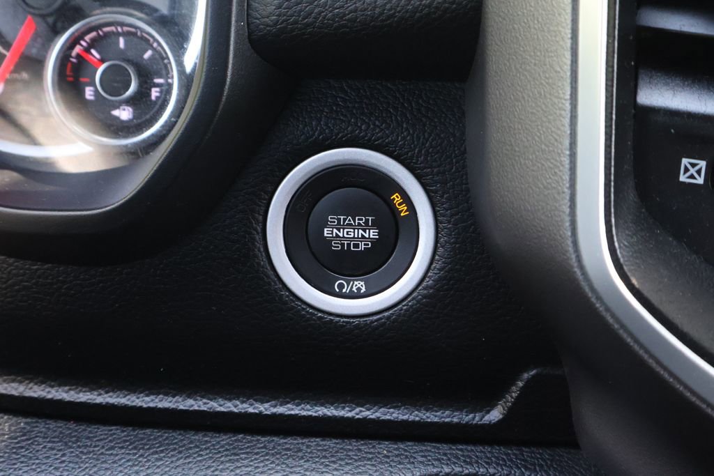 Used 2021 RAM 1500 Big Horn AWD/4WD image 30