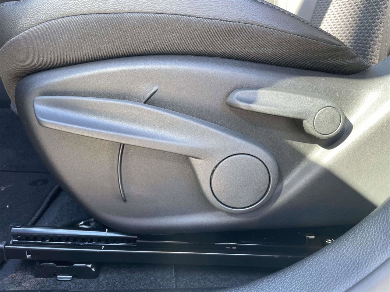 New 2026 Jeep Compass Latitude image 24