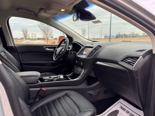 Certified 2019 Ford Edge SEL w/ Equipment Group 201A image 23