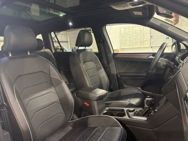 Used 2024 Volkswagen Tiguan SEL R-Line image 20