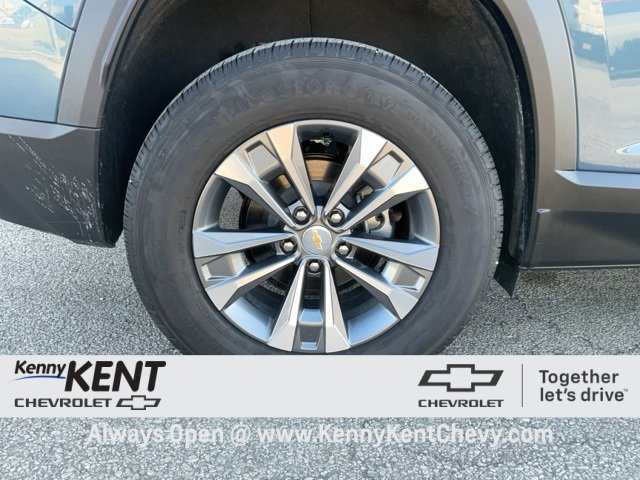 Used 2026 Chevrolet Equinox LT image 9