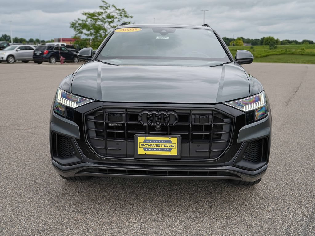 Used 2019 Audi Q8 Prestige AWD/4WD image 2