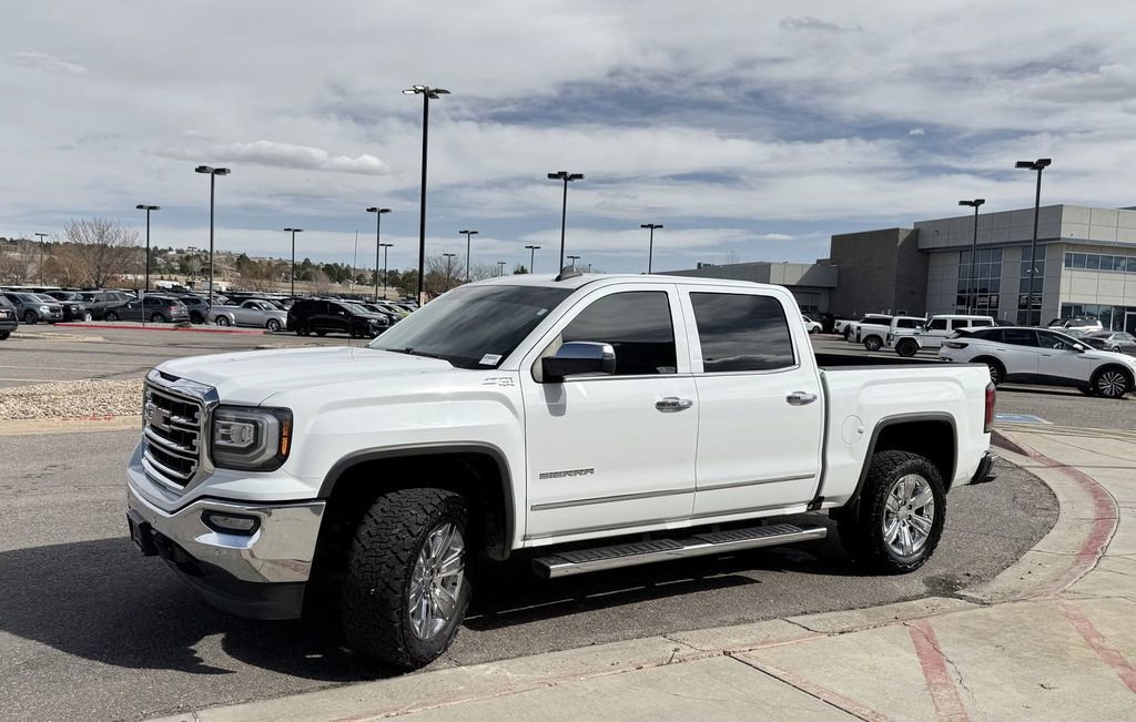 Used 2018 GMC Sierra 1500 SLT AWD/4WD image 4