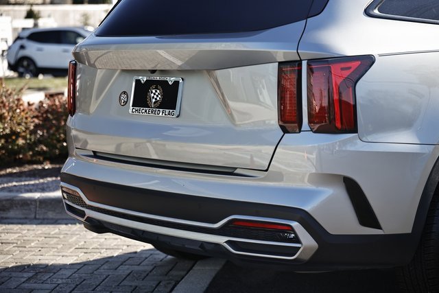 Used 2023 Kia Sorento EX image 10