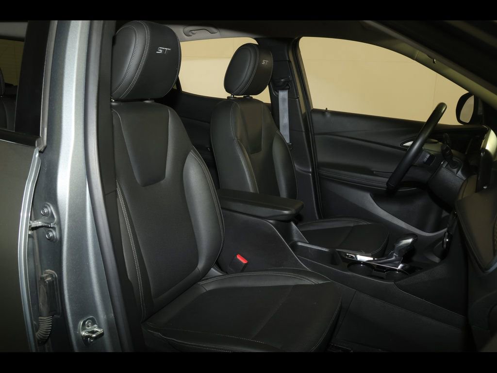 Used 2024 Buick Encore GX Sport Touring image 27