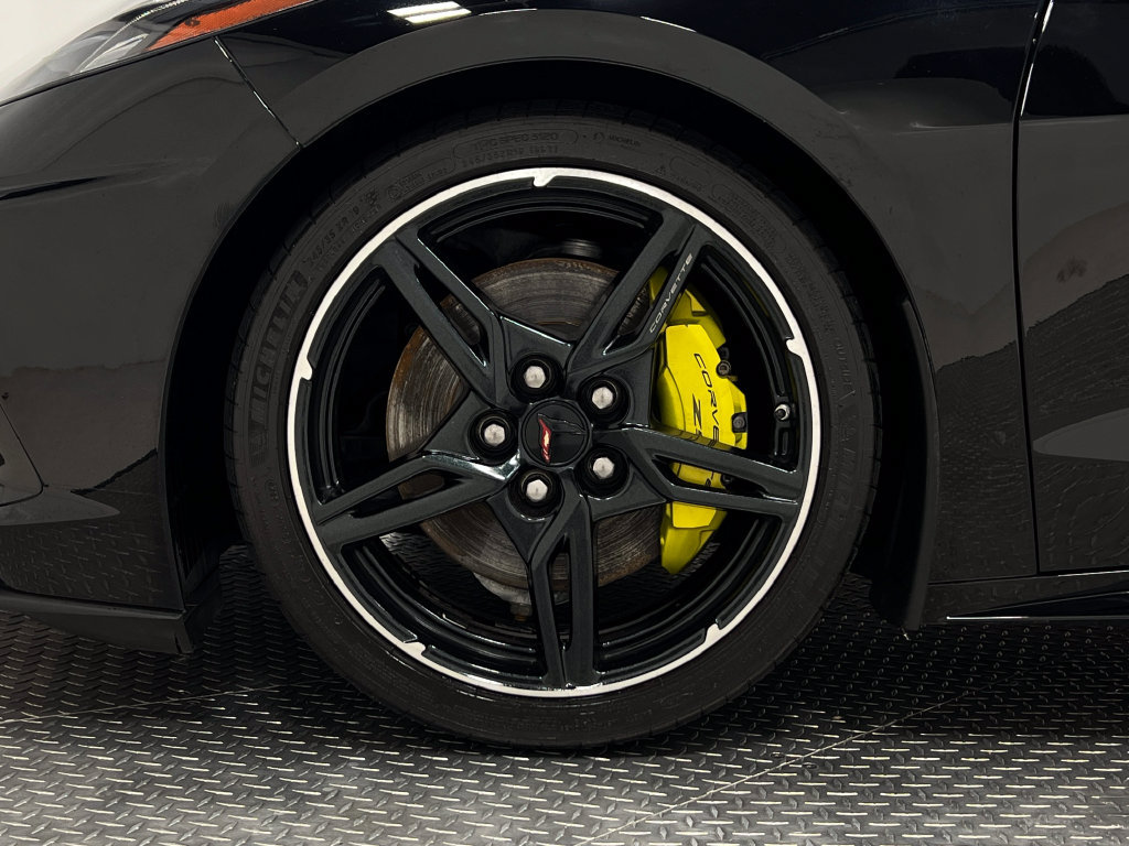 Used 2020 Chevrolet Corvette Stingray Premium Cpe w/ 3LT Preferred Equipment Group RWD image 38