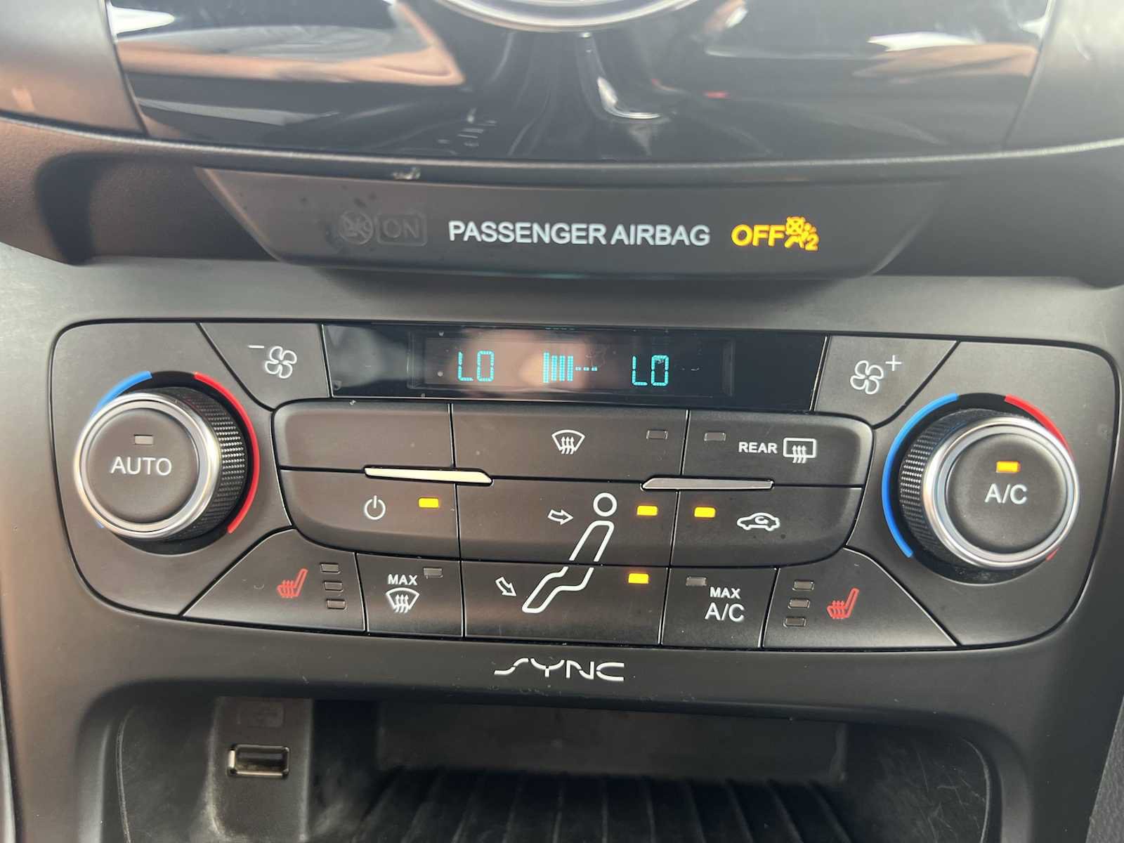 Used 2018 Ford Focus RS AWD/4WD image 17
