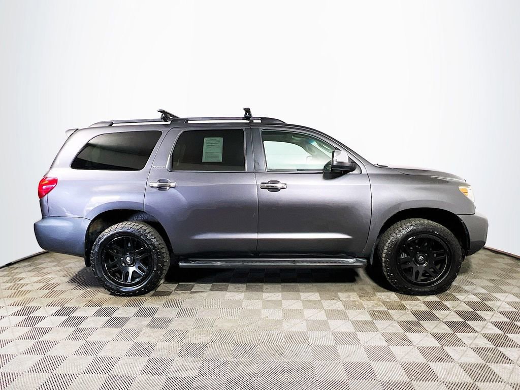Used 2015 Toyota Sequoia Platinum image 9