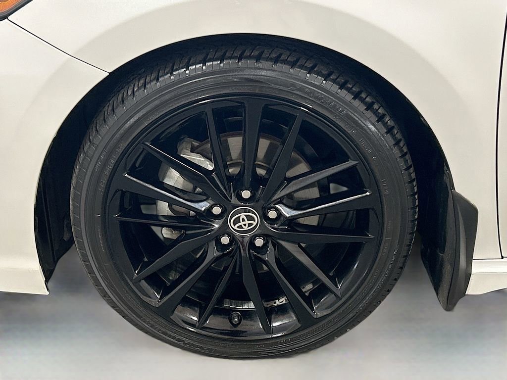 Used 2021 Toyota Camry XSE w/ Navigation Package image 30