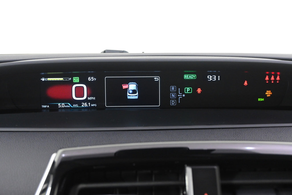 Used 2020 Toyota Prius XLE AWD/4WD image 25