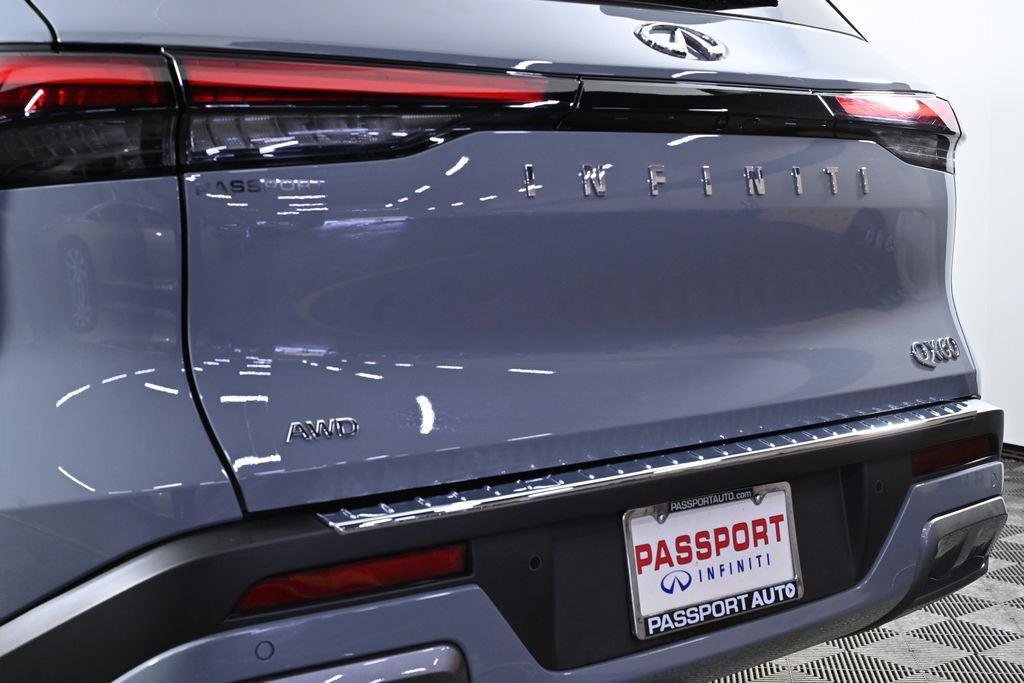 Certified 2025 INFINITI QX60 Sensory w/ Cargo Package image 8