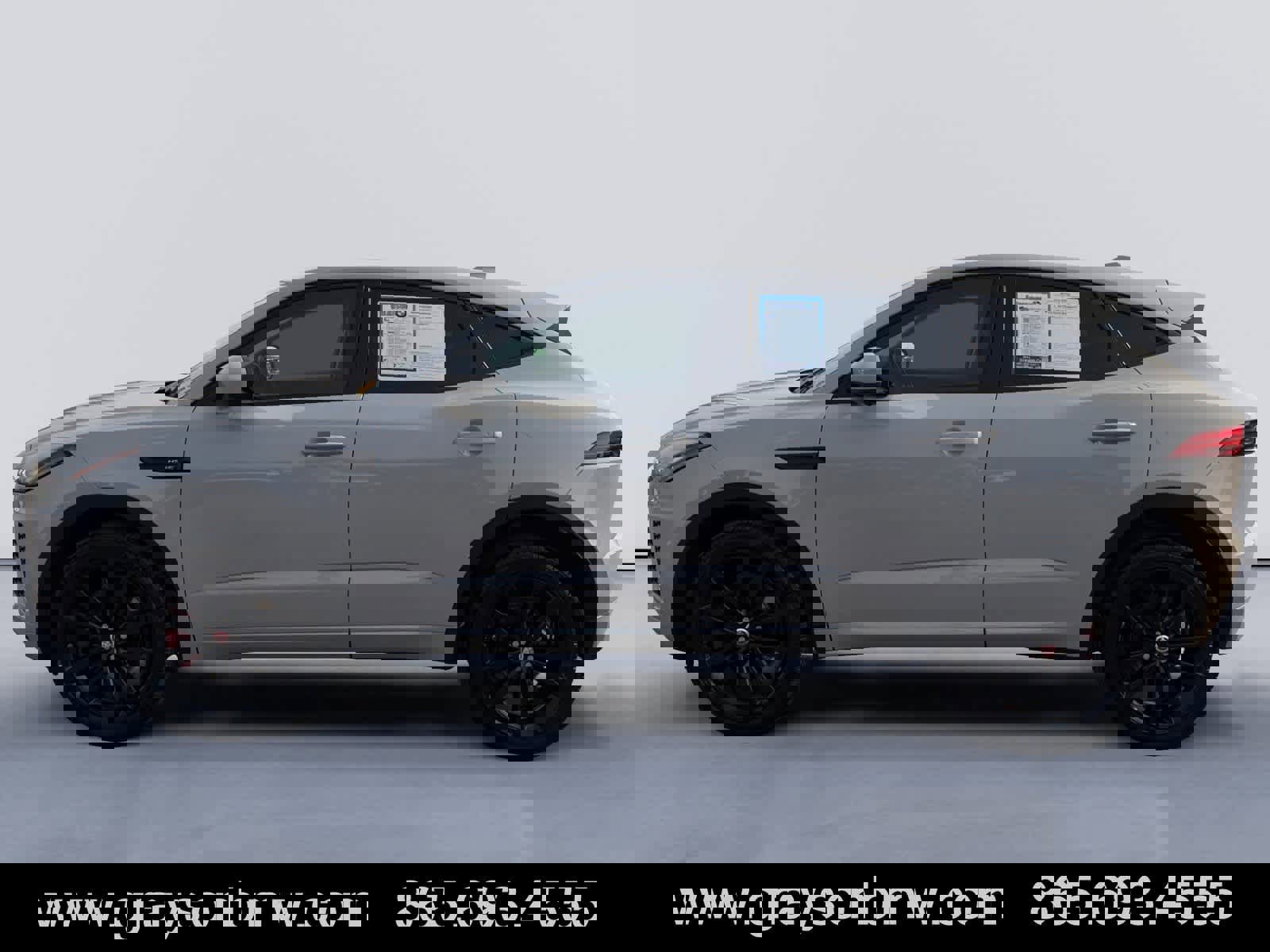 Used 2019 Jaguar E-PACE R-Dynamic HSE image 6