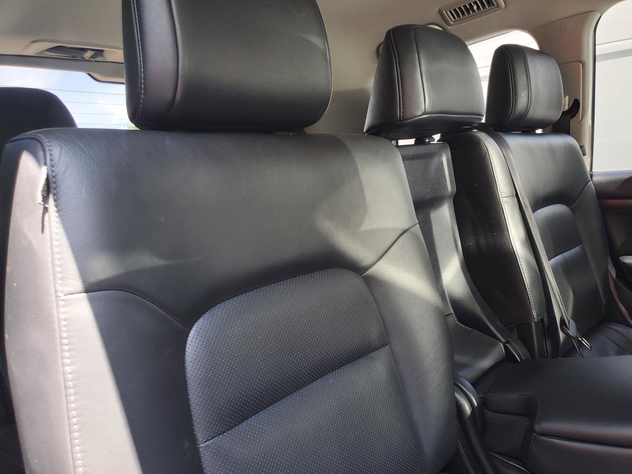 Used 2019 Toyota Land Cruiser w/ Preferred Accessory Package AWD/4WD image 38