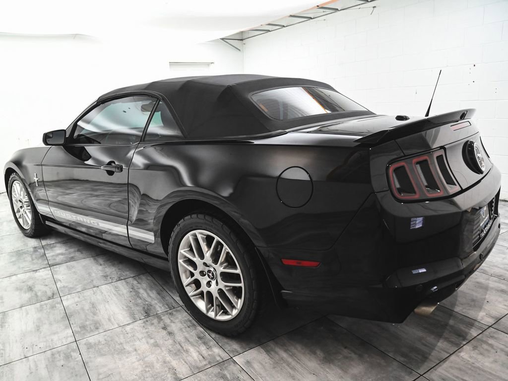 Used 2014 Ford Mustang Premium w/ Equipment Group 202A image 10