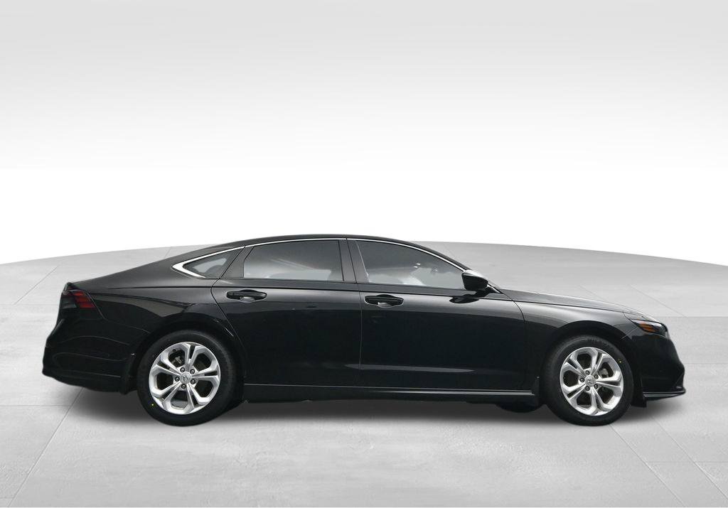 Used 2025 Honda Accord LX image 44