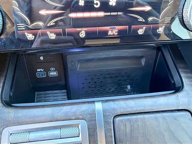 Used 2024 Genesis GV80 3.5T Prestige Signature image 32