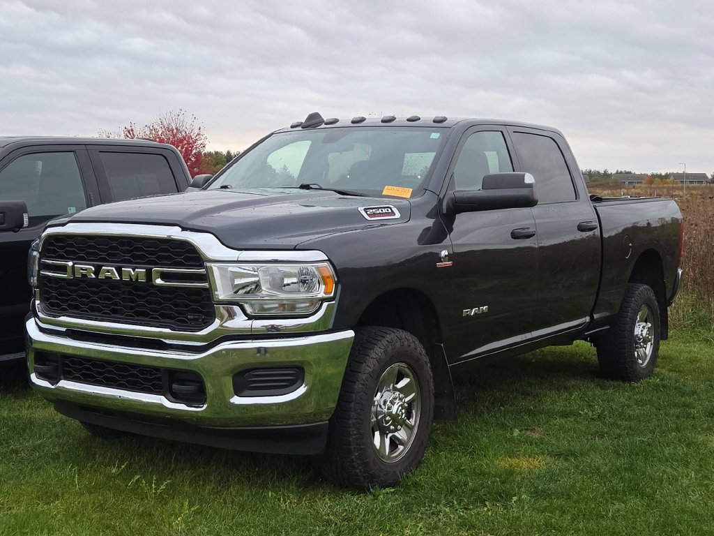 Used 2022 RAM 2500 Tradesman AWD/4WD image 3