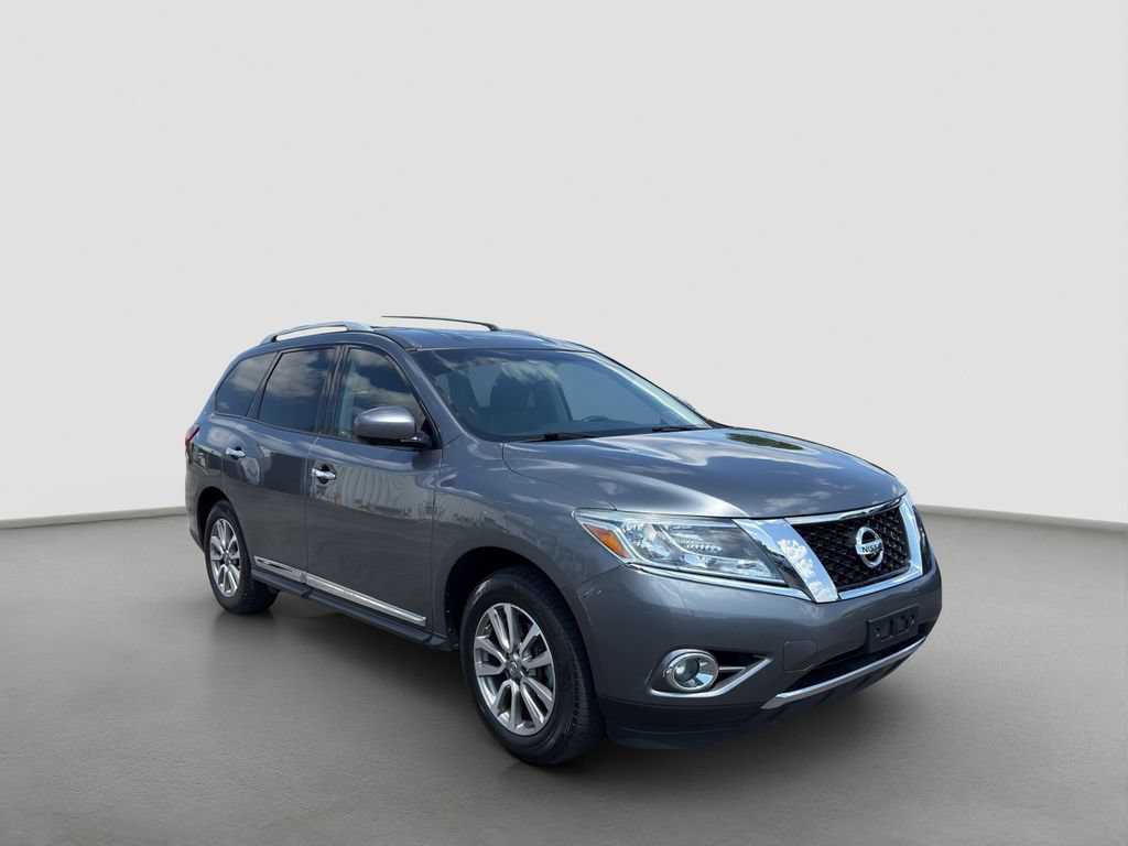 Used 2015 Nissan Pathfinder SL w/ SL Tech Package AWD/4WD image 8