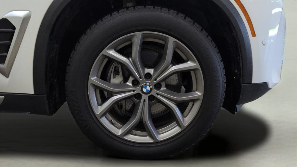 Used 2024 BMW X5 xDrive40i AWD/4WD image 30
