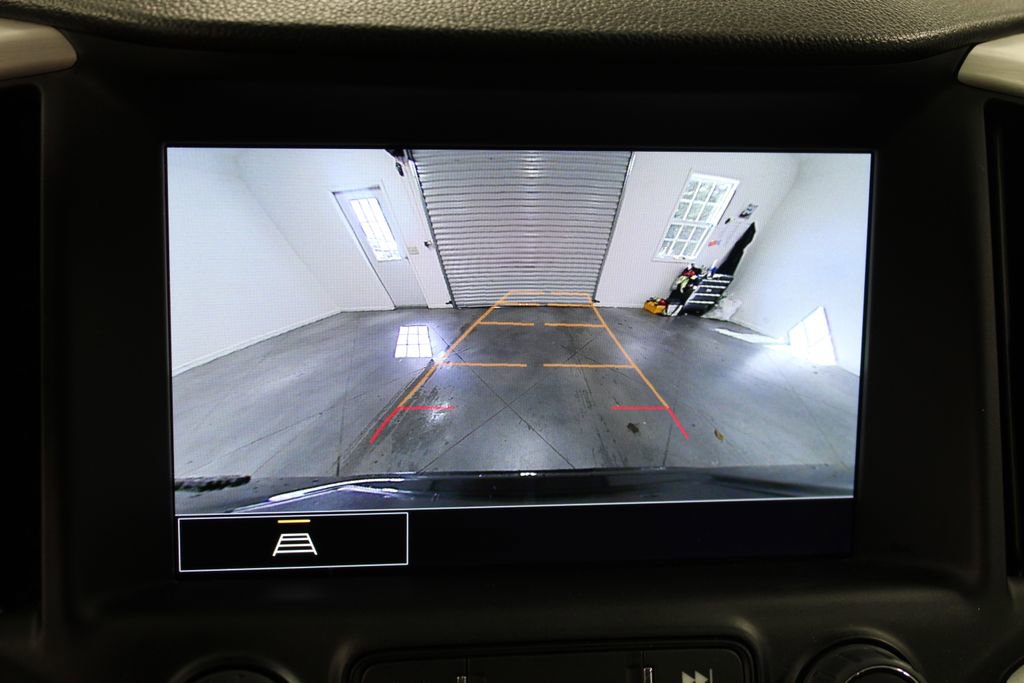 Used 2024 GMC Terrain SLT image 55