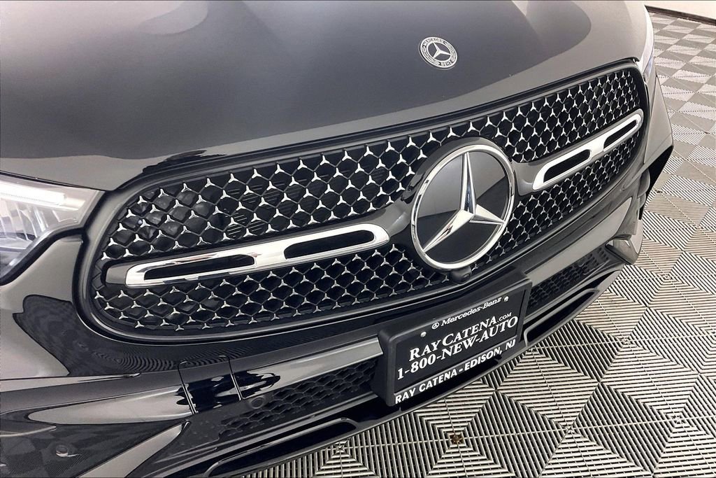 Used 2026 Mercedes-Benz GLC 300 4MATIC image 22
