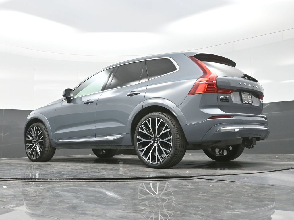 Used 2022 Volvo XC60 B6 Inscription w/ Advanced Package image 26
