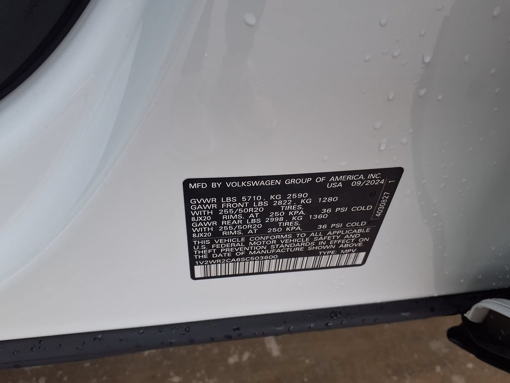 Used 2025 Volkswagen Atlas SE FWD image 33