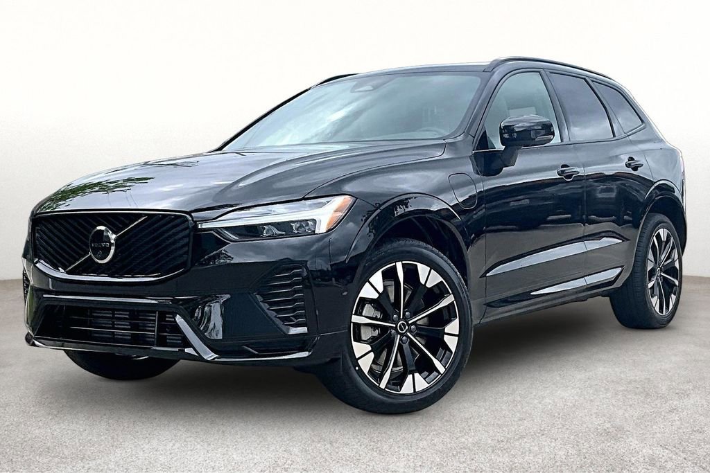New 2026 Volvo XC60 T8 Plus w/ Protection Package Premier AWD/4WD image 2