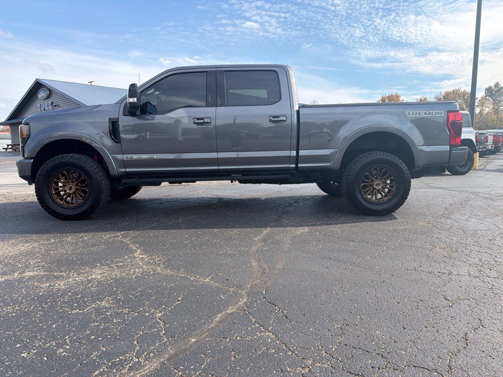 Used 2022 Ford F250 Lariat w/ Tremor Off-Road Package AWD/4WD image 3