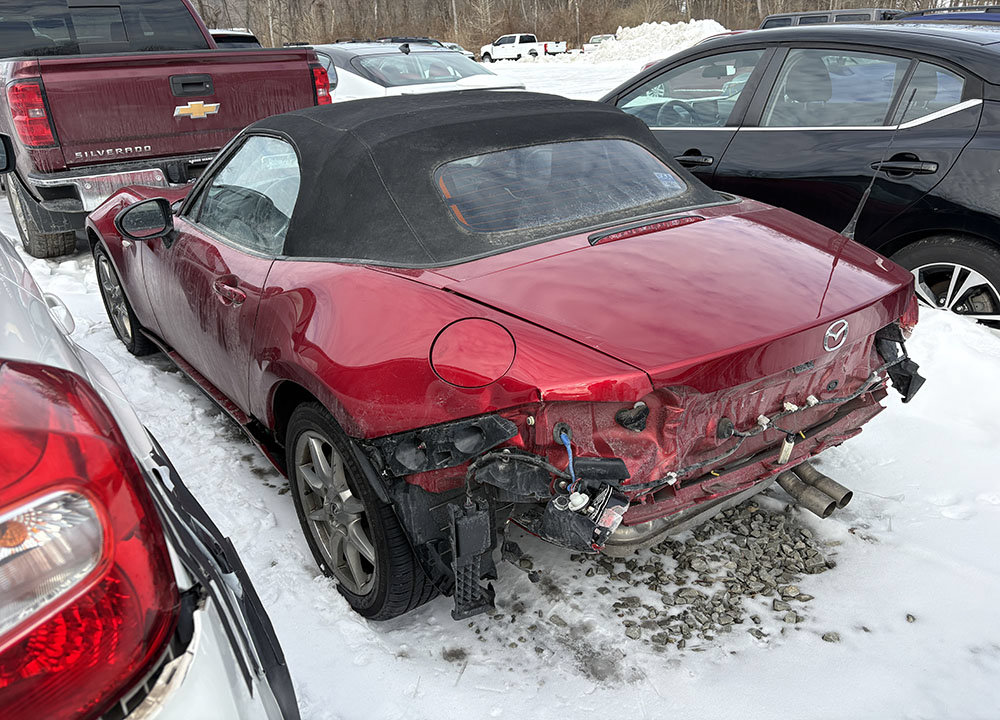 Used 2021 MAZDA MX-5 Miata Sport RWD image 1