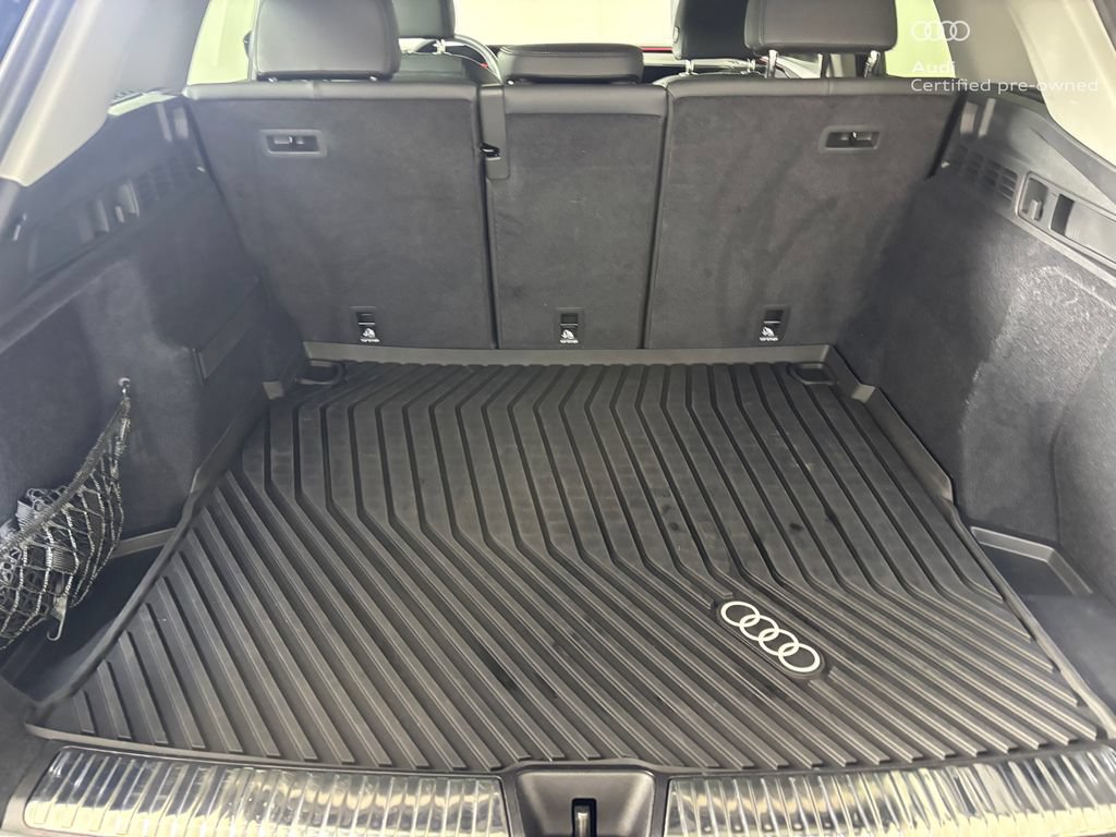 Certified 2025 Audi Q5 Premium w/ Convenience Package AWD/4WD image 29