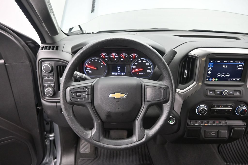 Used 2026 Chevrolet Silverado 1500 Custom w/ LPO, Dark Essentials Package AWD/4WD image 38