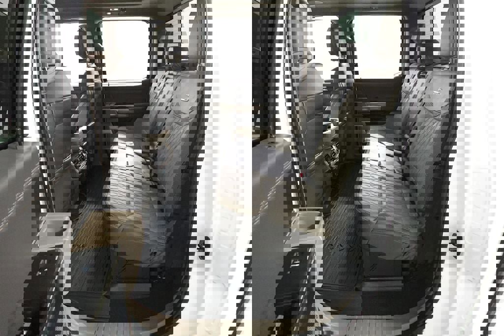 Used 2024 Ford F150 Platinum w/ Equipment Group 703A Plus AWD/4WD image 29