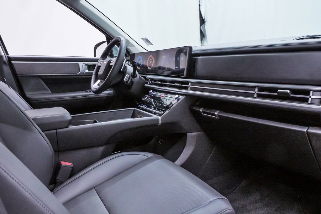 Certified 2026 Hyundai Santa Fe SEL image 13