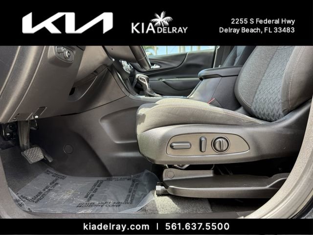 Used 2022 Chevrolet Equinox LT FWD image 17