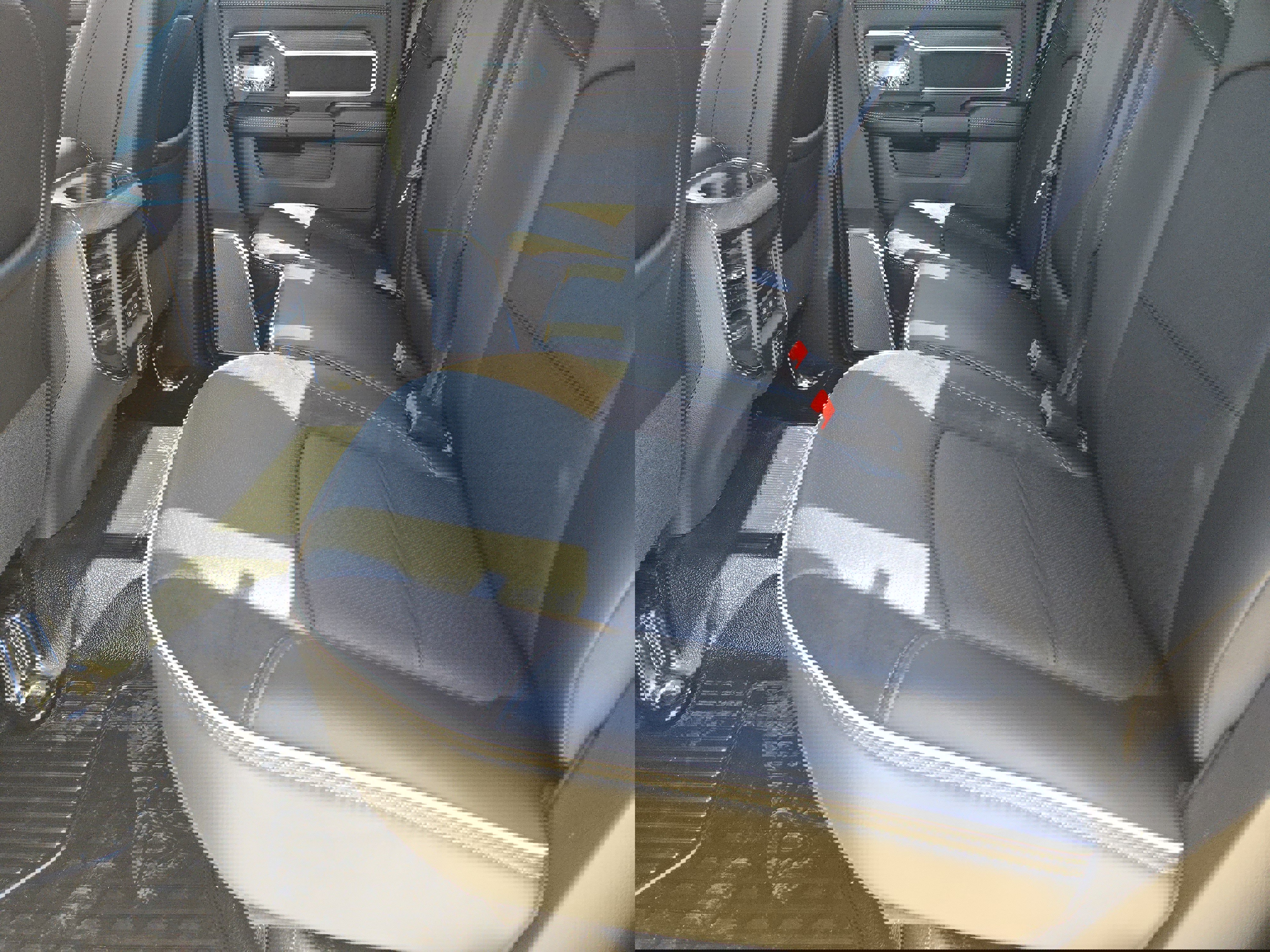 New 2026 RAM 5500 4x4 Crew Cab w/ Laramie Trim Package image 20