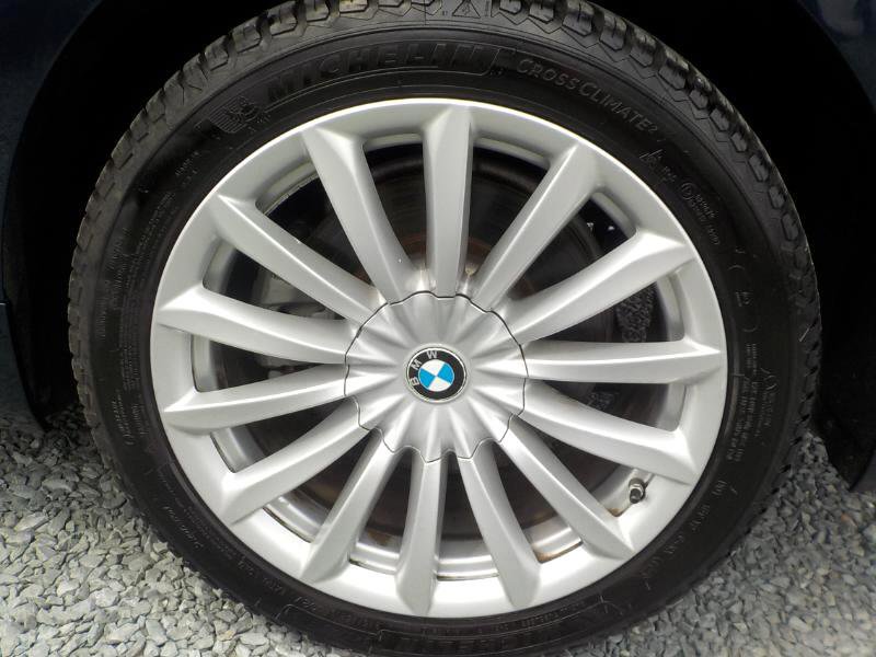 Used 2019 BMW 740i xDrive w/ Executive Package image 35