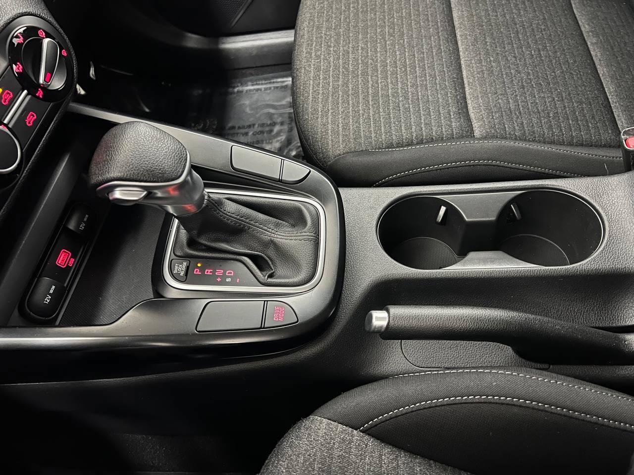 Used 2020 Kia Soul S FWD image 19