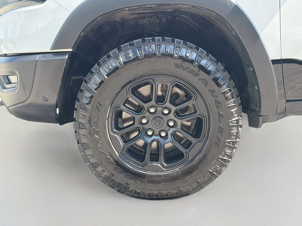 Used 2025 RAM 1500 Rebel AWD/4WD image 35