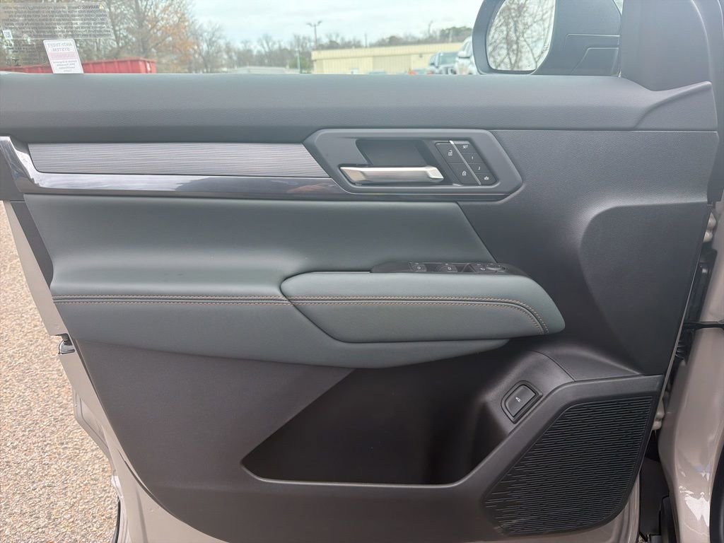 New 2026 GMC Terrain AT4 w/ Convenience Package III AWD/4WD image 11