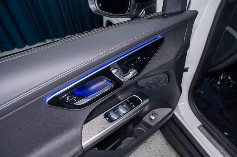 New 2026 Mercedes-Benz GLC 300 4MATIC image 11