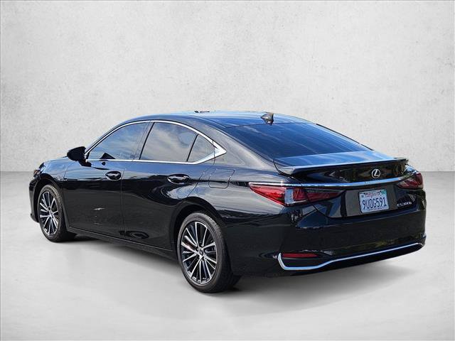 Used 2025 Lexus ES 300h w/ Premium Package FWD image 8