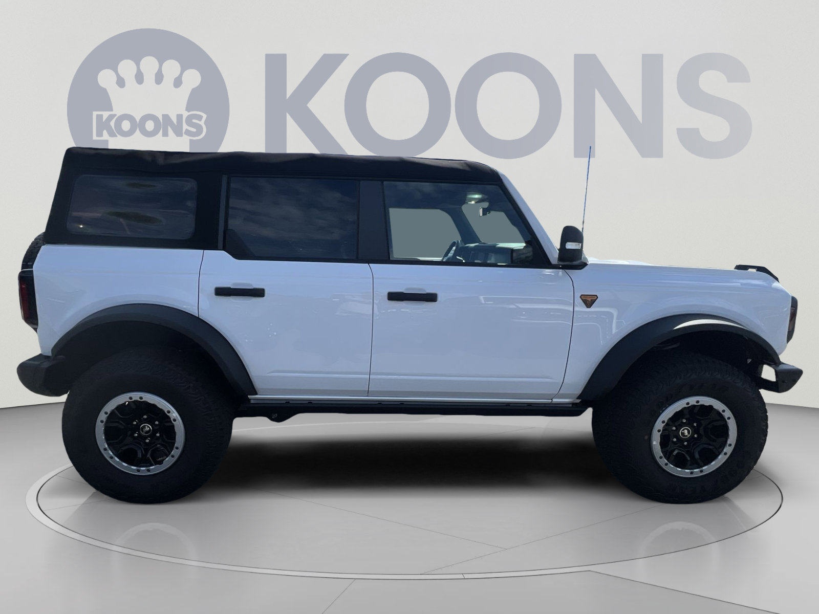 New 2025 Ford Bronco Badlands AWD/4WD image 17