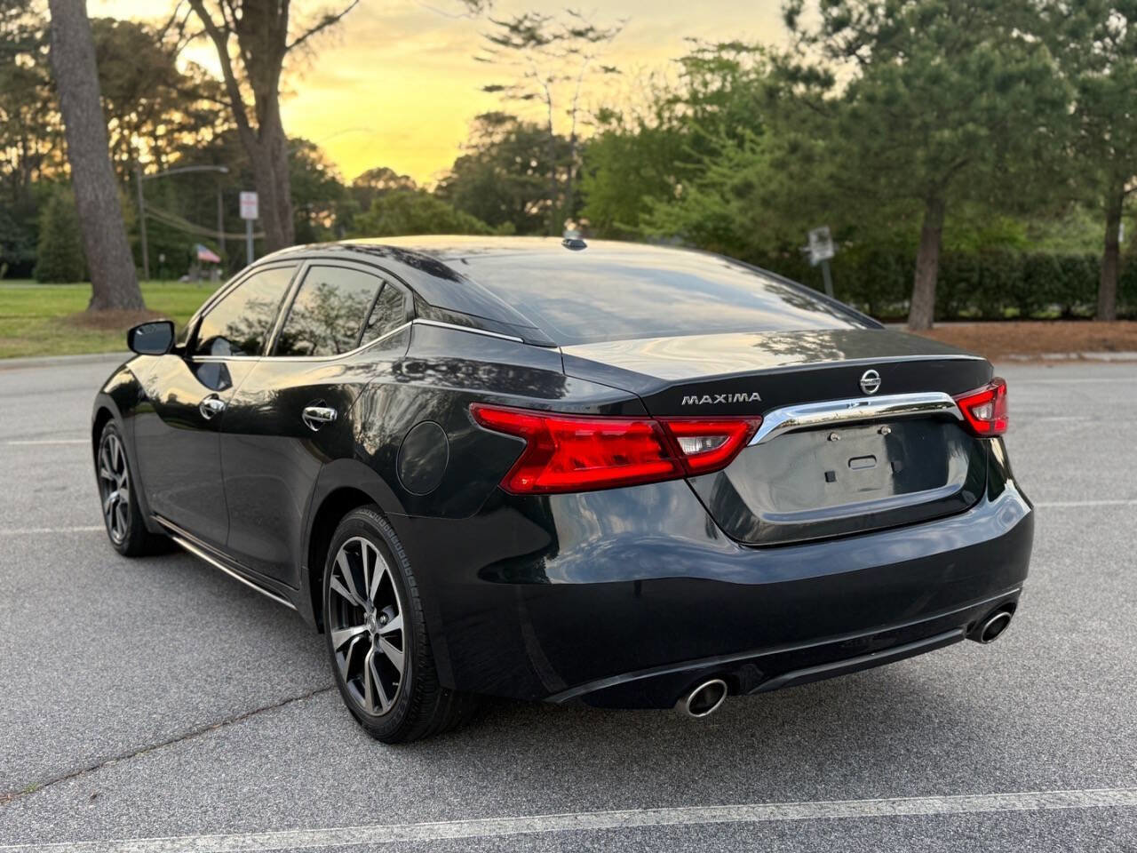 Used 2016 Nissan Maxima 3.5 S FWD image 11
