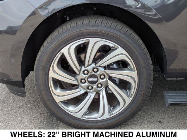 Used 2024 Lincoln Navigator Reserve AWD/4WD image 9