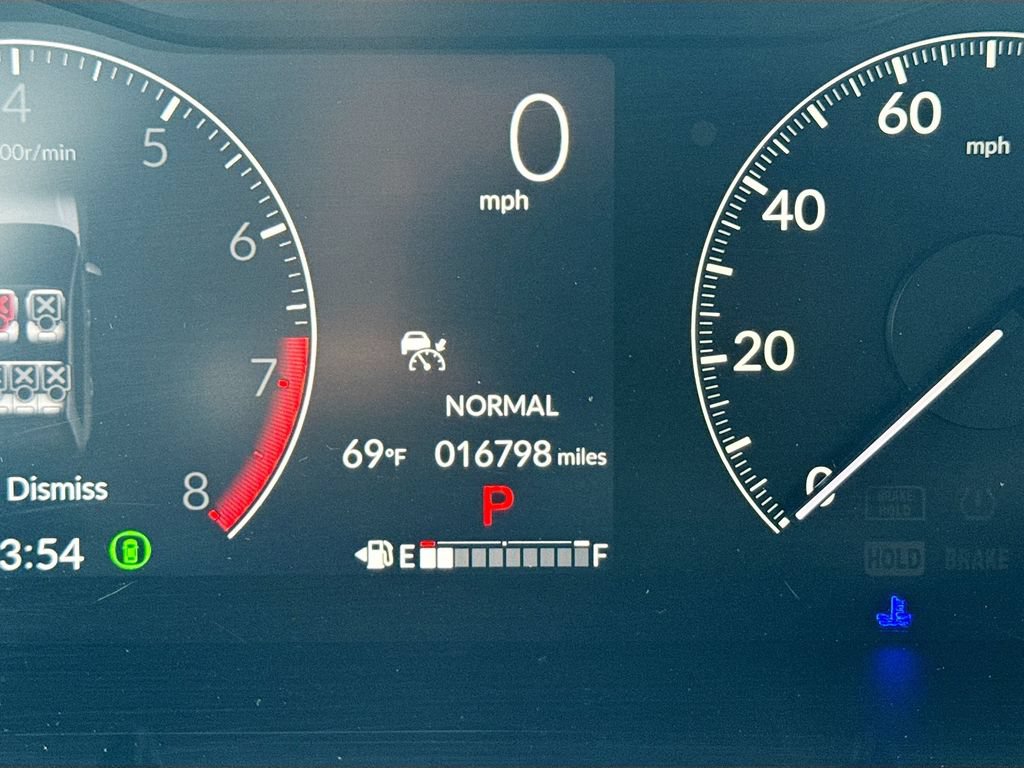 Used 2024 Honda HR-V LX image 10