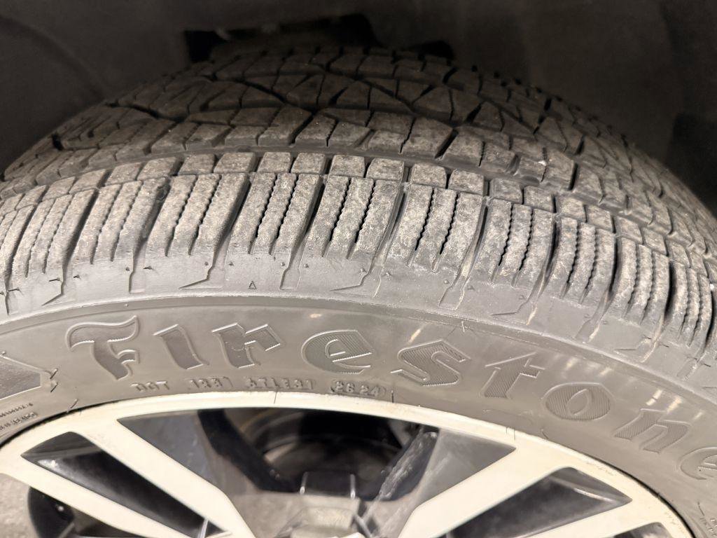 Used 2019 Chevrolet Suburban Premier image 46