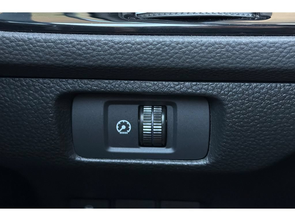 Used 2025 Honda Civic Sport image 28